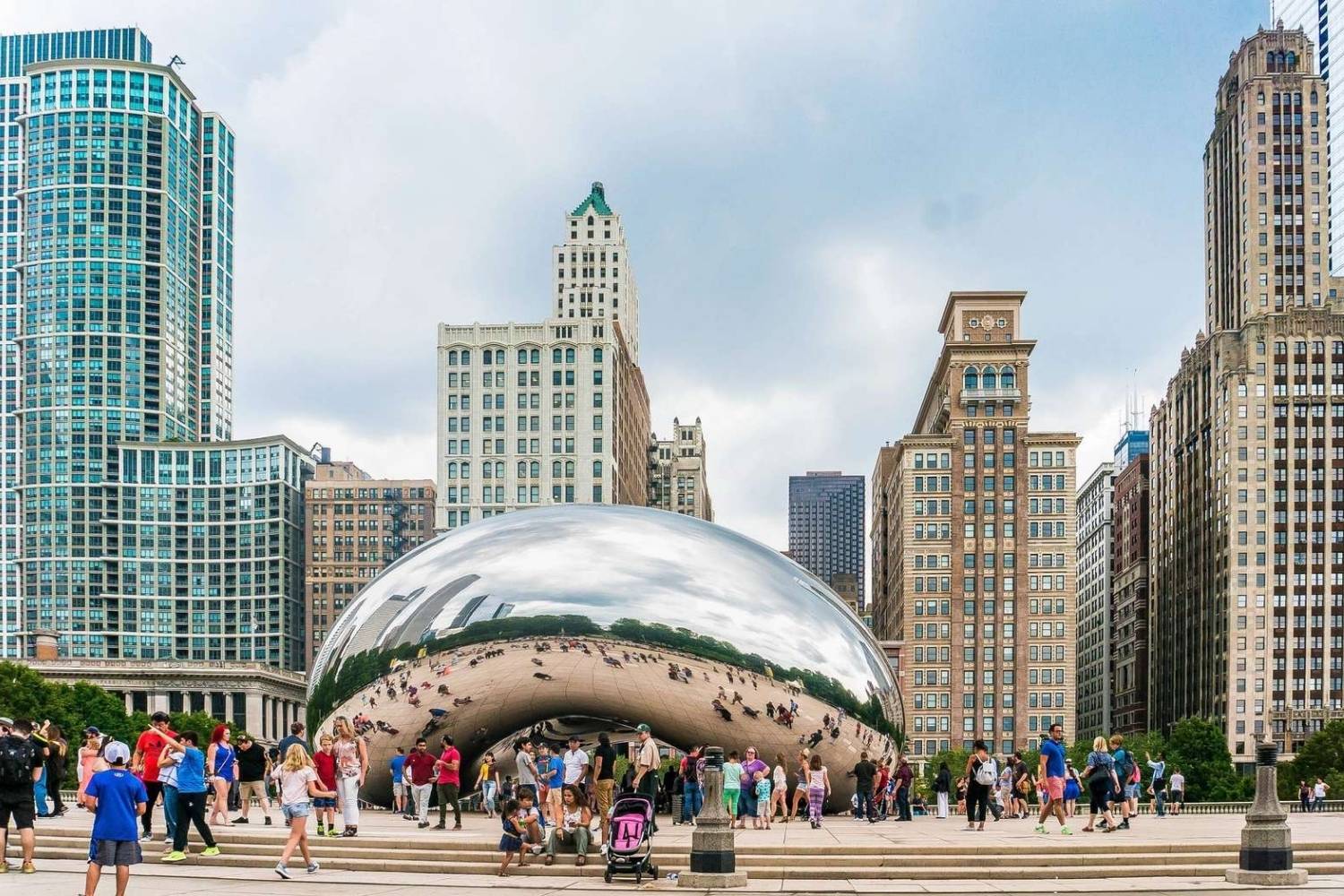 Interesting Facts About Chicago: Windy City Secrets & Stories